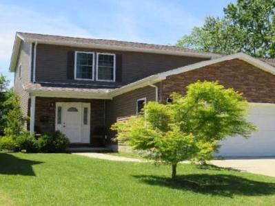 Robindale St, Wickliffe, Foreclosure Single-family Home Robindale St, Wickliffe, Foreclosure Single-family Home