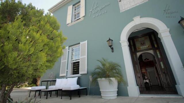 Varneys Road, Cape Town, Harpers House, Hotel