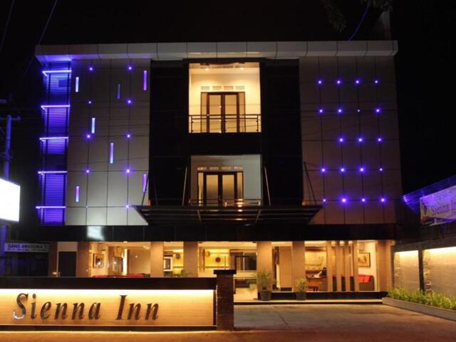 Jl. Soetoyo S. No. Kel. Ant. Besar Banjarmasin Tengah, Banjarmasin, Sienna Inn Banjarmasin Jl. Soetoyo S. No. Kel. Ant. Besar Banjarmasin Tengah, Banjarmasin, Sienna Inn Banjarmasin