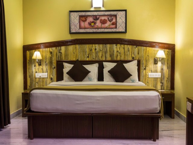 Gandhi Irwin Road, Opposite To Egmore Railway Stastion, Chennai, Hotel Chennai Gate