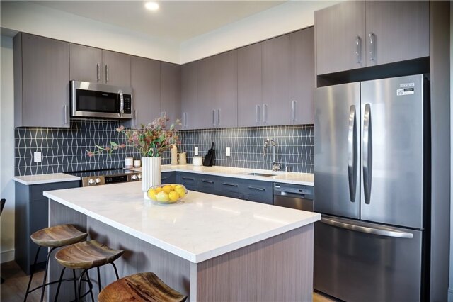 Carlton Way Unit,hollywood, Home For Rent