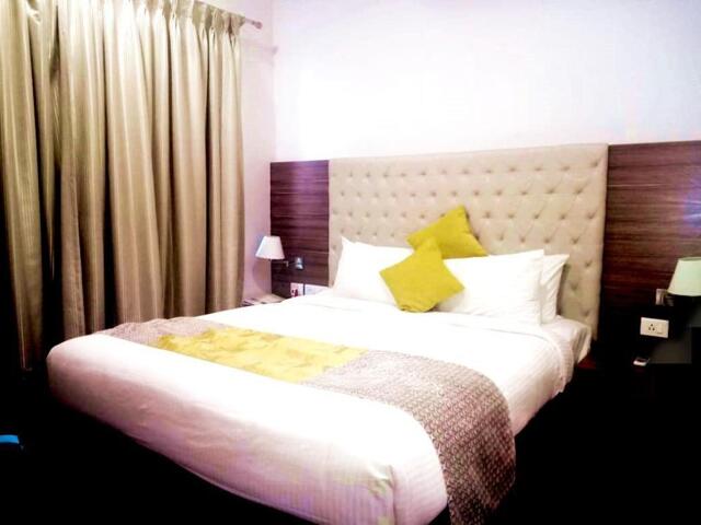 Mwc Club,p/,nd Avenue, Chennai, Mwc Club, Resort