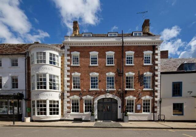 Market Place, Shipston On Stour, The George Townhouse