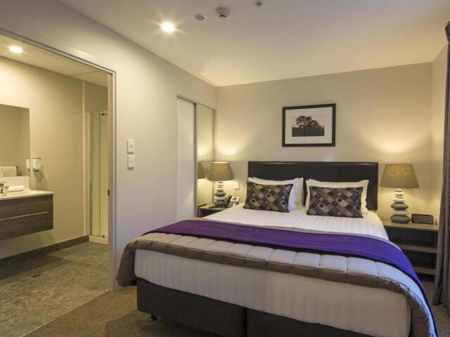 Hawthorne Drive, Queenstown, Ramada Suites By Hawthorne Drive, Queenstown, Ramada Suites By
