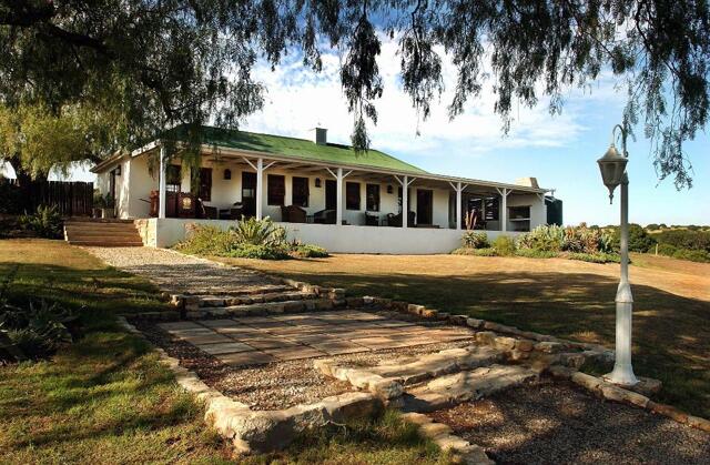 Amakhala Game Reserve, Leeuwenbosch Shearers Lodge
