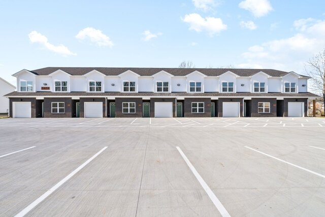 Tracy Ln Unit D, Clarksville, Home For Rent