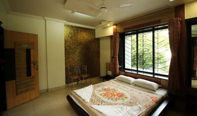 Shukrawar Peth, Near Rashtrabhushan Chowk, Pune, Hotel Pranav Executive Shukrawar Peth, Near Rashtrabhushan Chowk, Pune, Hotel Pranav Executive