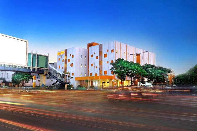 No.a Jl. Raya Serpong, Tangerang, Starlet Hotel Serpong