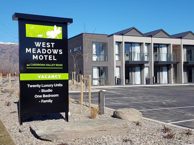 Cardrona Valley Road, Wanaka, West Meadows Motel