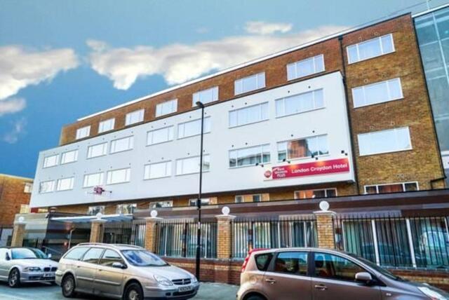 Dunheved Road South, London, Best Western Plus Dunheved Road South, London, Best Western Plus