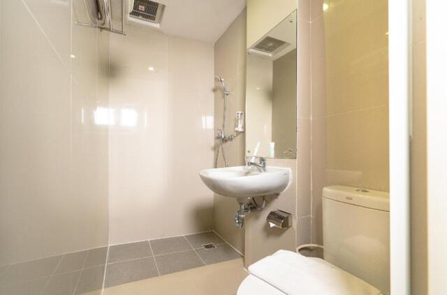 Jl.arteri Kualanamu No. Deliserdang, Deli Serdang, Crew Express Hotel