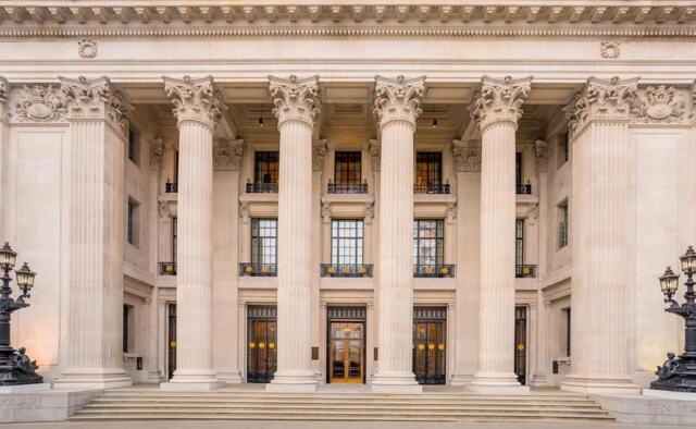Ten Trinity Square, London, Four Seasons Hotel Ten Trinity Square, London, Four Seasons Hotel