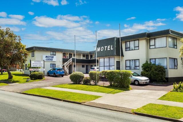 B Lake Pupuke Drive, Auckland, Takapuna International Motor