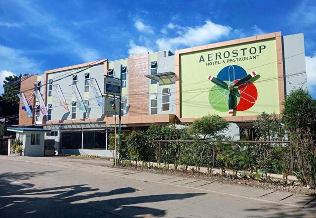 Plaridel Airport,barangay Lumang Bayan, Plaridel (bulacan), Aerostop Hotel &
