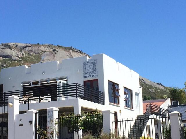 Enslin Street, Paarl, Paarl Mountain Lodge Enslin Street, Paarl, Paarl Mountain Lodge