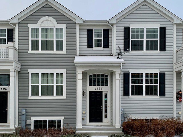 Windward Dr, Pingree Grove, Home For Rent Windward Dr, Pingree Grove, Home For Rent