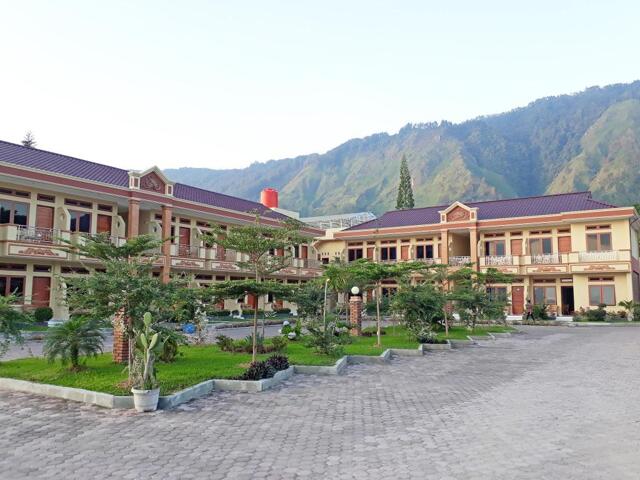 Jalan Raya Ambarita, Unjur, Simanindo, Samosir, Rogate Beach Hotel Jalan Raya Ambarita, Unjur, Simanindo, Samosir, Rogate Beach Hotel