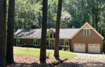 Hilltop Rd, Raleigh, Preforeclosure Single-family Home