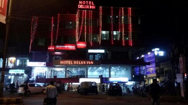 M.g. Tower, Fatehabad Road, Agra, Hotel Delux Inn