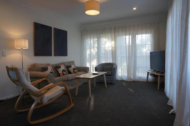 Whangaparaoa Road, Auckland, Little Manly Lodge
