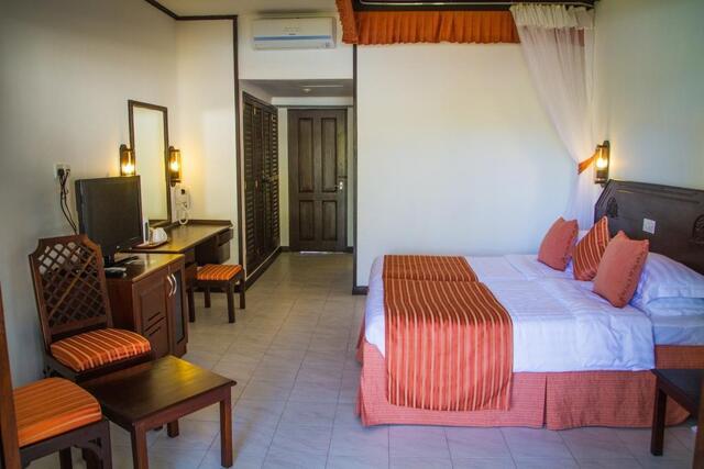 Dolphin Road, Shanzu Beach, Mombasa, Flamingo Beach Resort
