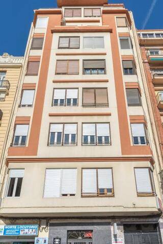 Calle Bailen, Valencia, Central Station Valencia