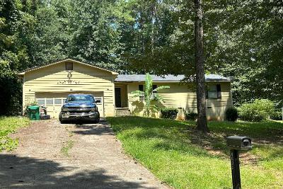 Housworth Ln, Lithonia, Preforeclosure Single-family Home