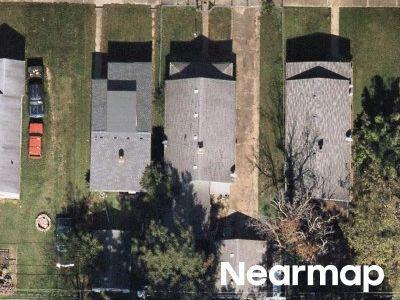Jefferson Ave, Evansville, Preforeclosure Single-family Home