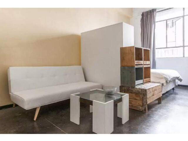 Fox Street, Johannesburg, Industrial-style Studio Apartment