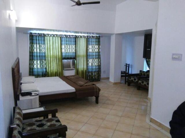 Plot No.,near City Bank, Zone- M.p. Nagar, Ram Gopal Maheshwari Marg, Bhopal, Hotel Amulyashri, Hote