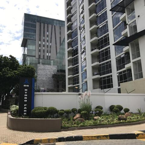 Grayston Drive, Johannesburg, First Divine Suites Grayston Drive, Johannesburg, First Divine Suites