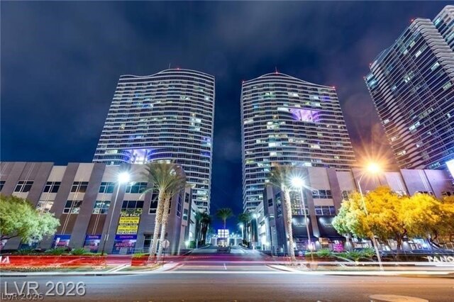 Dean Martin Dr Unit,las Vegas, Condo For Rent