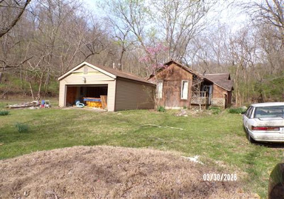 Old Sugar Creek Rd, Fenton, Foreclosure Single-family Home