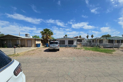 Orca Ln, Bullhead City, Preforeclosure Single-family Home