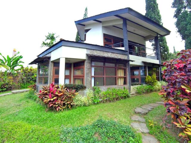 Jalan Sultan Agung Kota Batu, Malang, Villa Klub Bunga Jalan Sultan Agung Kota Batu, Malang, Villa Klub Bunga