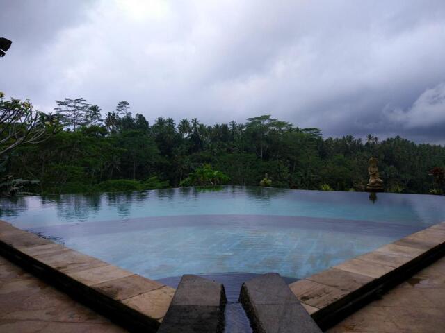 Jalanl Raya Sebali, Bali, Tirta Asri Ubud