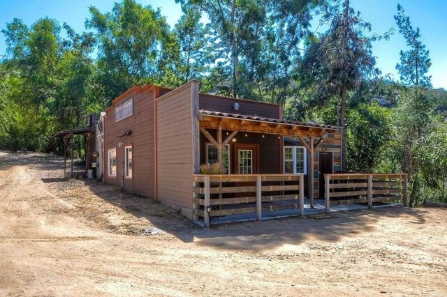 Ridge Creek Rd, Valley Center, Home For Rent