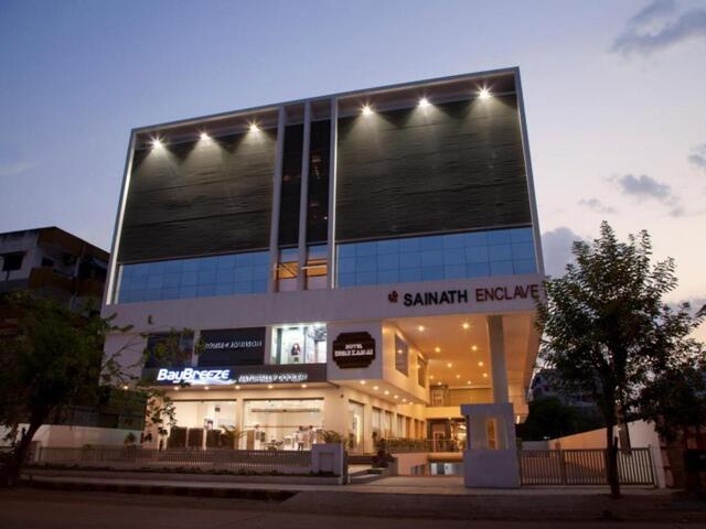 Near St Stand Square, Nagpur, Hotel Dwarkamai