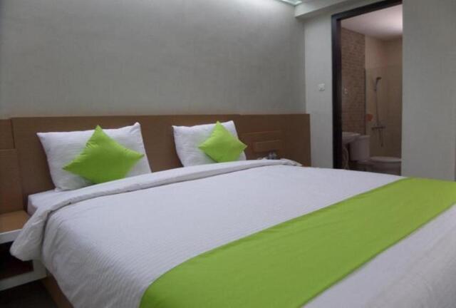 Jalan Lasem,malang, Shinta Guest House