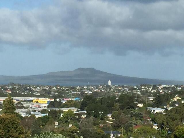 Ayton Drive No., Auckland, Garden Unit, Entire Ayton Drive No., Auckland, Garden Unit, Entire