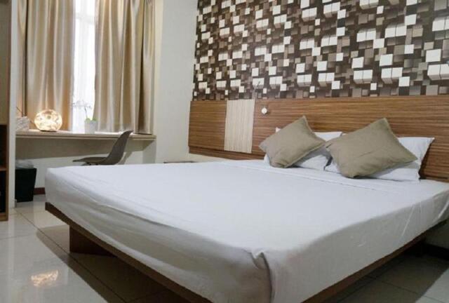 Jalan R E Martadinata No. A, Jakarta, Smarthomm Hotel, Hotel