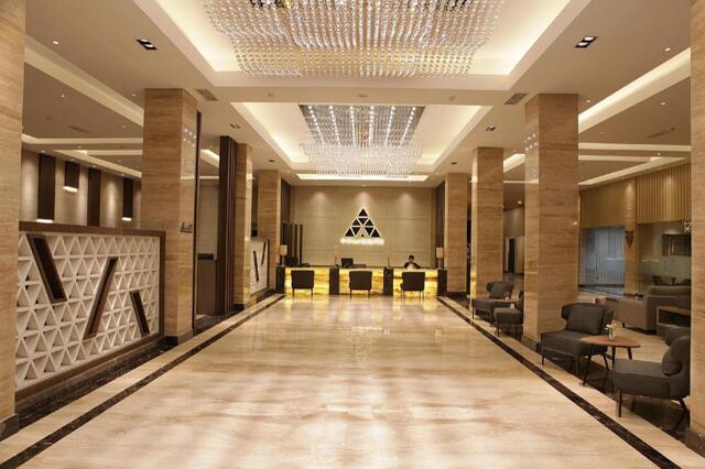 Jl. Skip Lama No.  Kalimantan Selatan - Banjarmasin, Banjarmasin, Pyramid Suites Hotel
