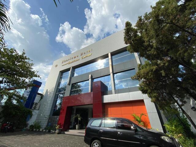 Jalan Doktor Sutomo No. Madiun, Jl. Diponegoro Madiun, Madiun, Kharisma Hotel, Hotel Jalan Doktor Sutomo No. Madiun, Jl. Diponegoro Madiun, Madiun, Kharisma Hotel, Hotel