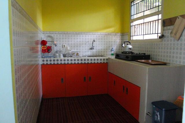 Jl.babakan Radio Komplek Mega Asri  No., Bandung, Radio Backpacker Guesthouse