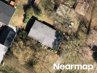 Basil Holt Rd, Burlington, Preforeclosure Single-family Home