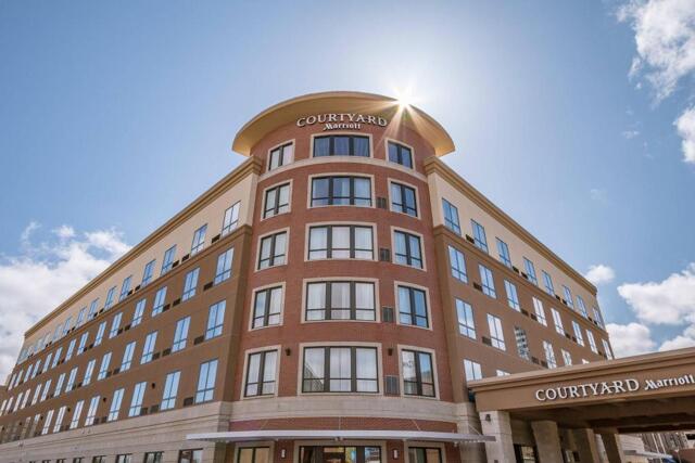 S Dr Martin Luther King Jr Boulevard, South Bend (in), Courtyard By Marriott S Dr Martin Luther King Jr Boulevard, South Bend (in), Courtyard By Marriott