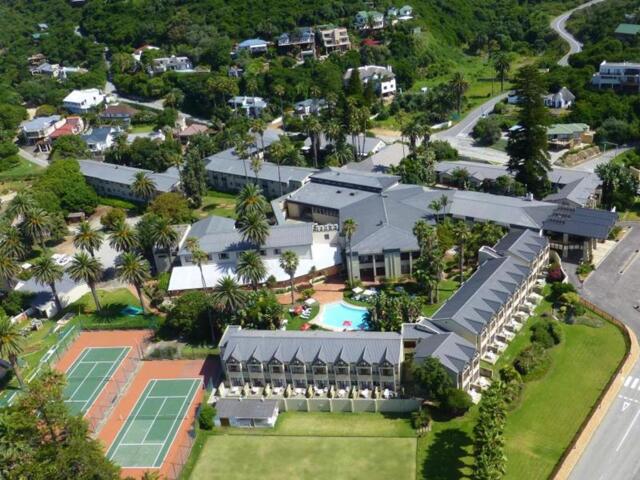 The Wilderness Hotel, Hotel For Rent, Wilderness