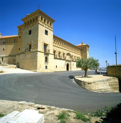 Parador De Alcaniz, Hotel For Rent, Alcaniz
