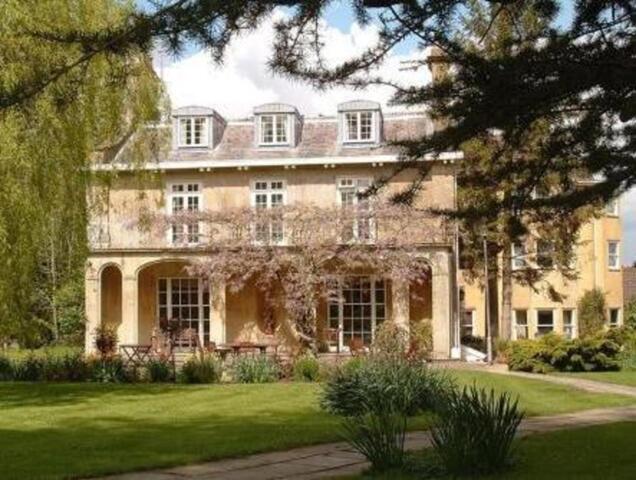 Chiseldon House Hotel, Country House For Rent, Swindon