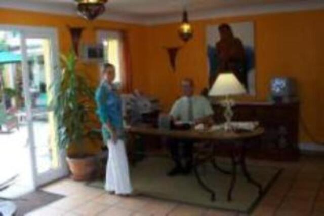 Logis Hotel Les Ii Mas - Perpignan Sud, Hotel For Rent, Cabestany